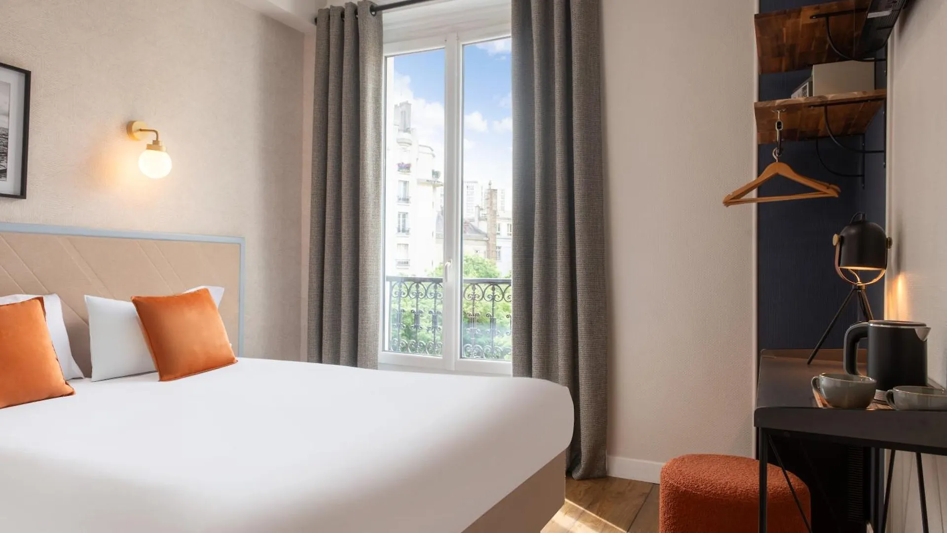 Hotel Coypel By Magna Arbor Parigi