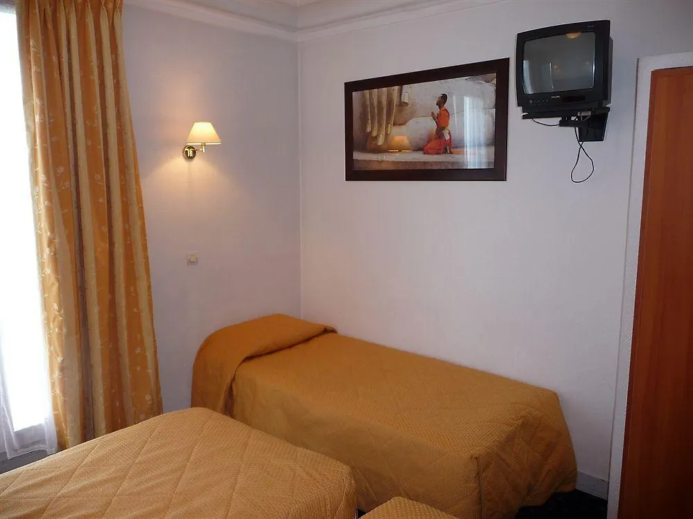 Hotel Coypel By Magna Arbor Parigi Francia