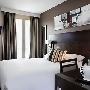 1er Lafayette *** Parigi