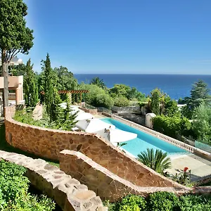 Tiara Yaktsa Cote D'azur 5*, Théoule-sur-Mer Frankrike