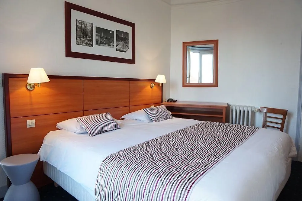 ***  Hotel Coypel By Magna Arbor Paris Fransa