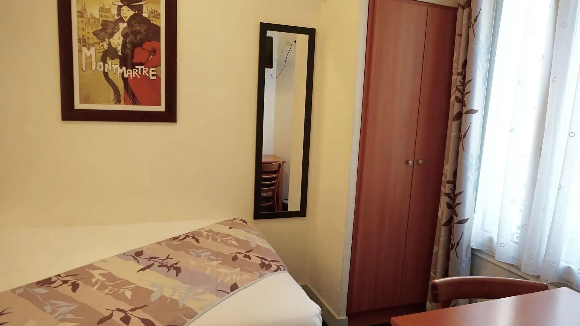 Hotel Coypel París 3*,