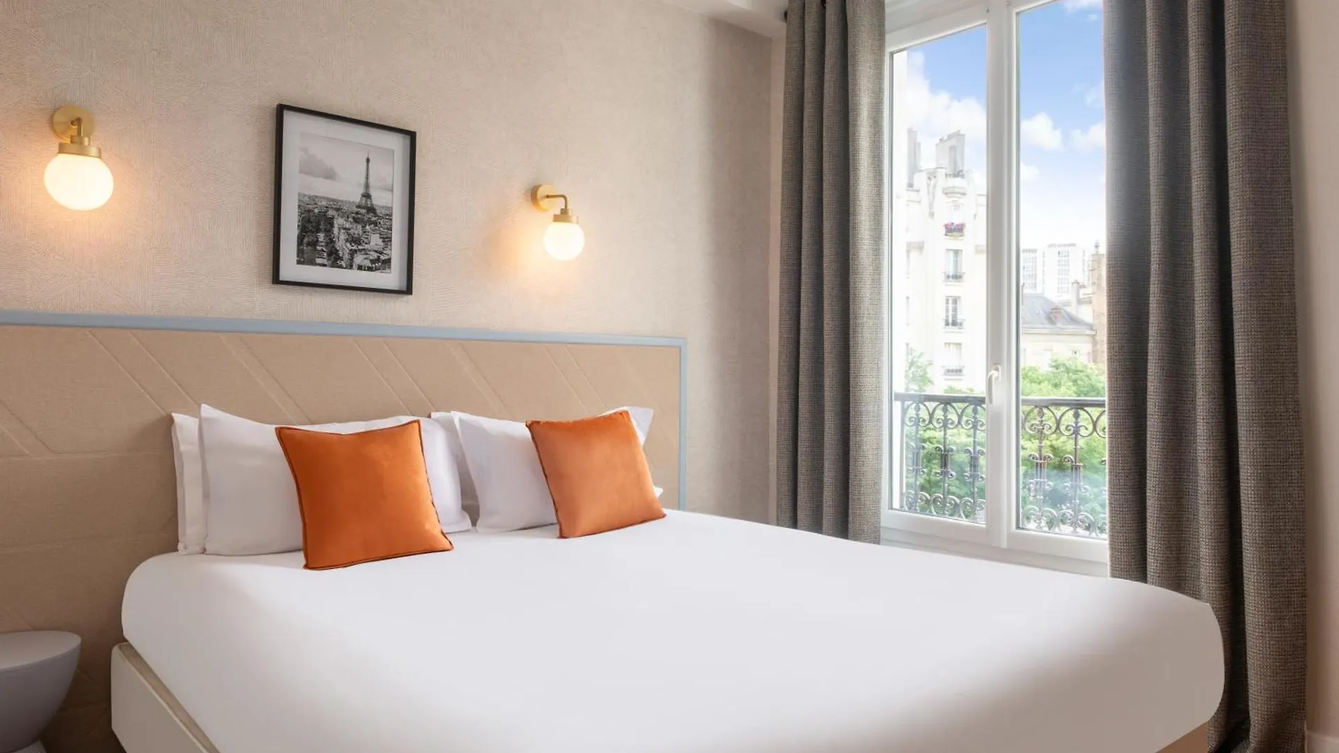 Hotel Coypel By Magna Arbor Paris