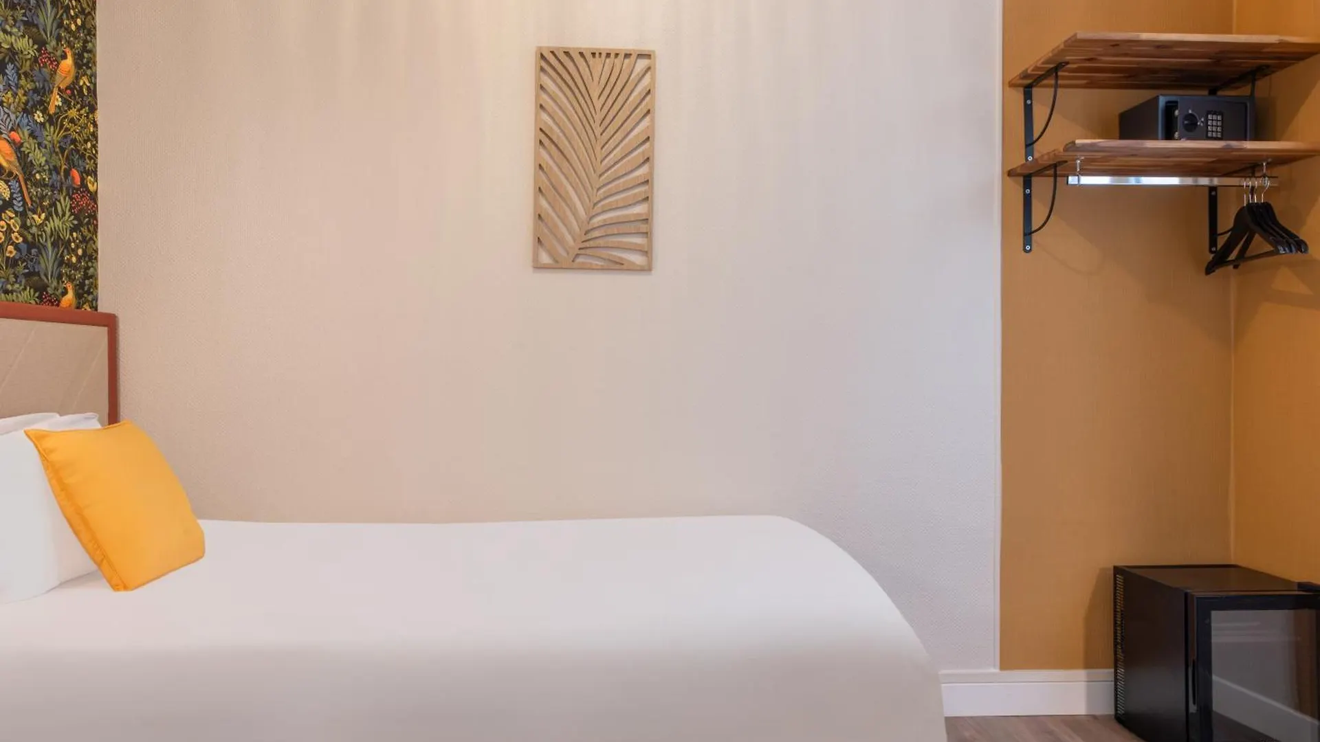 Hotel Coypel By Magna Arbor Paris Frankrike
