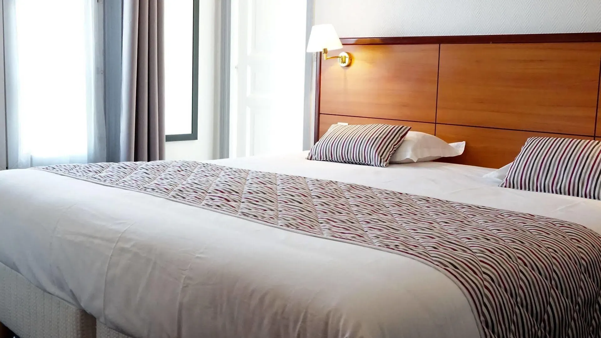 Hotel Coypel By Magna Arbor Paris